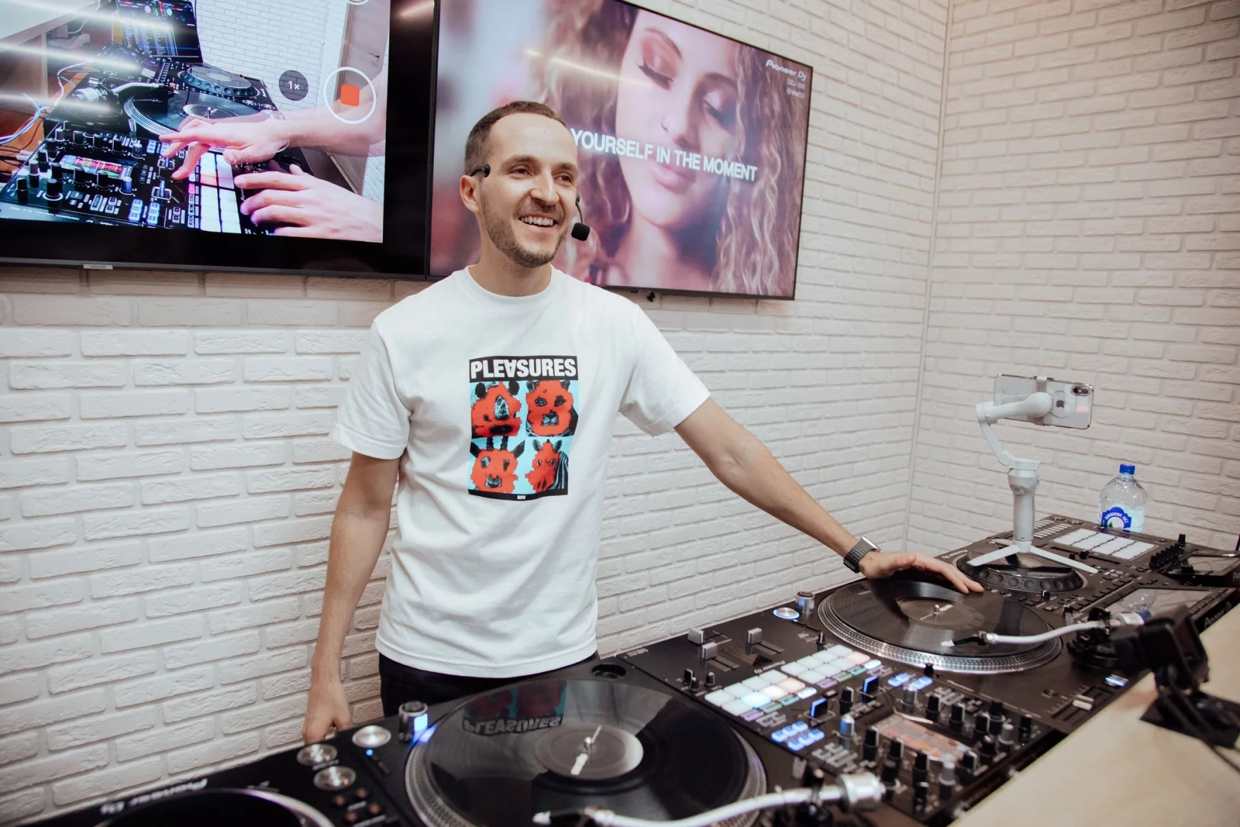 Мастер-класс в Pioneer DJ School